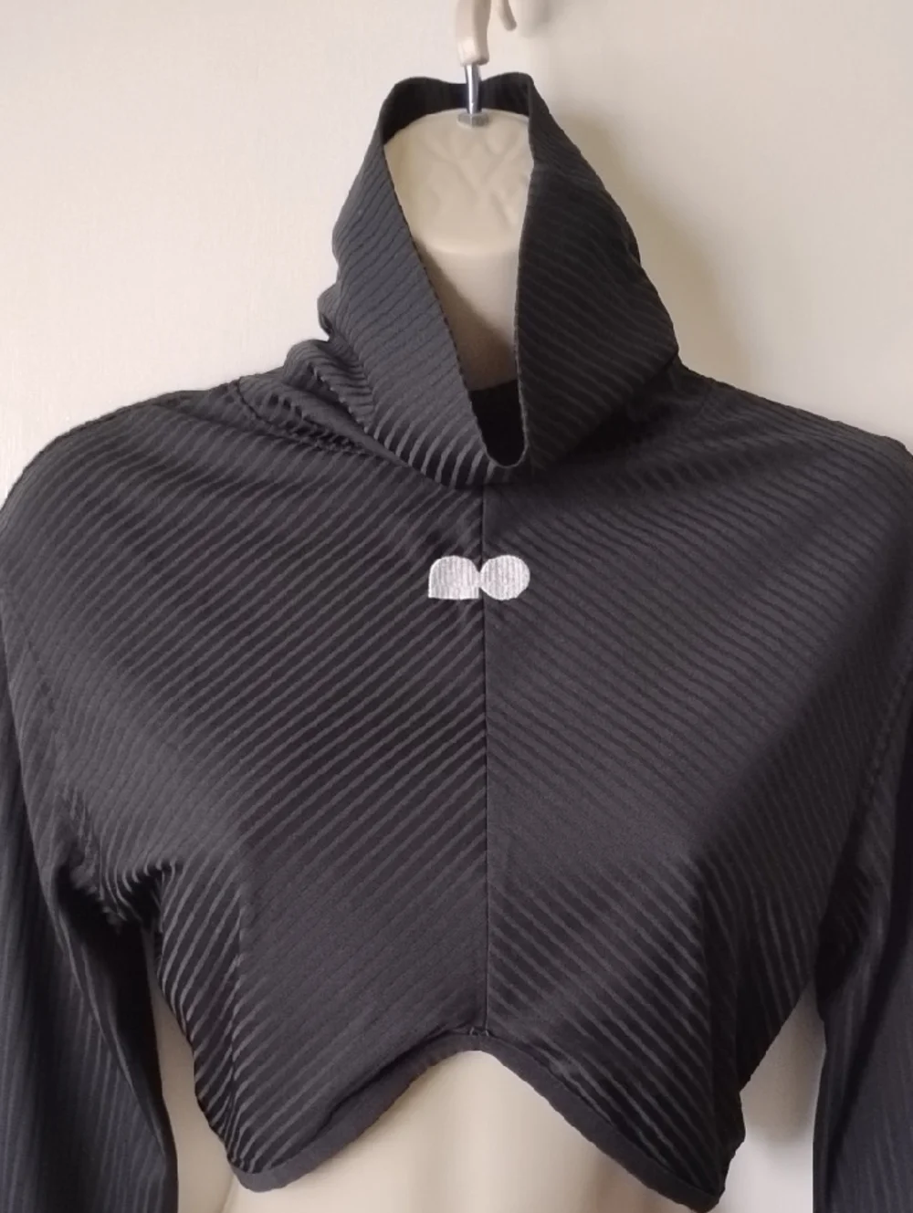 Nike Naomi Osaka Slim Fit Long-Sleeve Mock-Neck Top M Black
